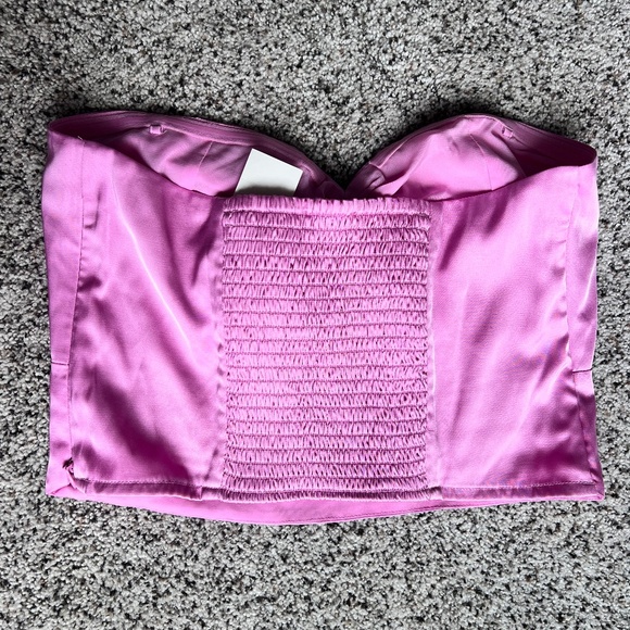 Abercrombie and Fitch Strapless Top - Picture 2 of 3